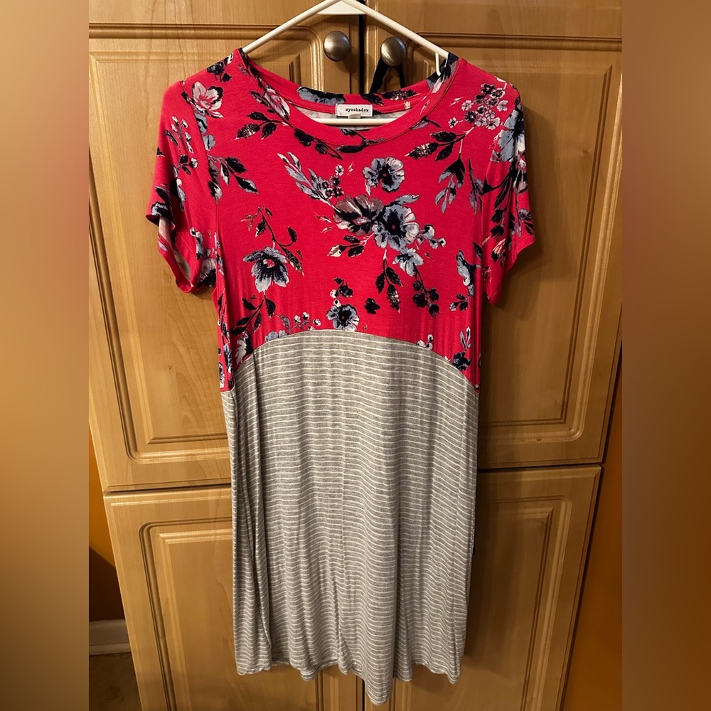 Eye Shadow Brand boutique floral dress